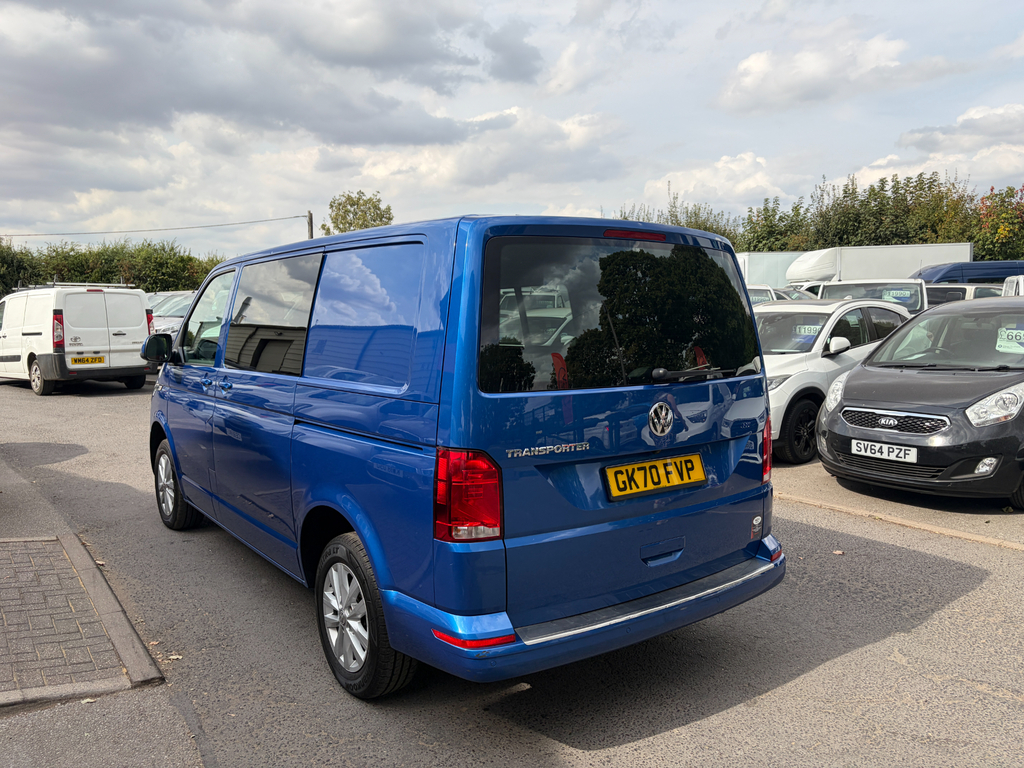 Volkswagen Transporter Volkswagen T32 Swb Diese 2.0 Tdi 150 Highline Komb Black #8