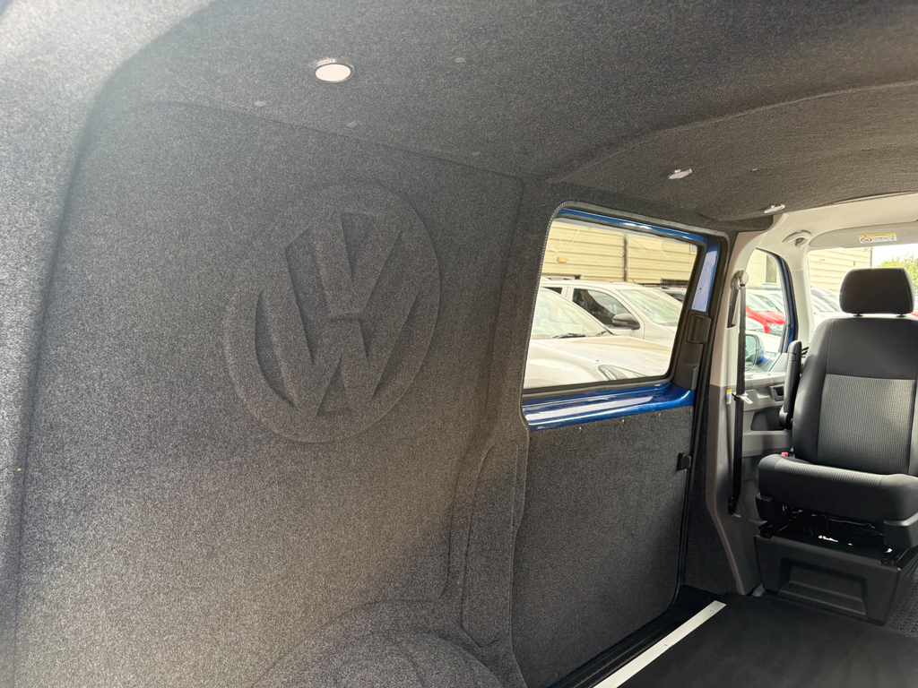 Volkswagen Transporter Volkswagen T32 Swb Diese 2.0 Tdi 150 Highline Komb Black #15