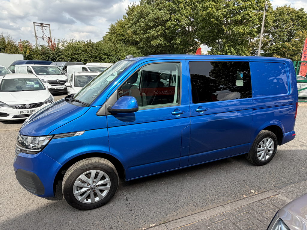 Volkswagen Transporter Volkswagen T32 Swb Diese 2.0 Tdi 150 Highline Komb Black #7