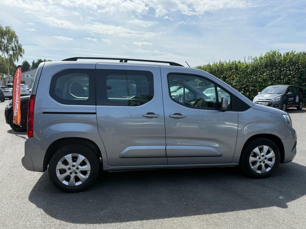 Vauxhall Combo Life 1.2 Turbo Energy Euro 6 Ss 7 Seat WP69OJU Grey #5