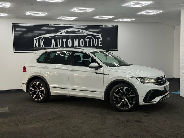 Volkswagen Tiguan 2022 1.5 Tsi R-line Suv Dsg Euro 6 Ss EX72MJJ White #2