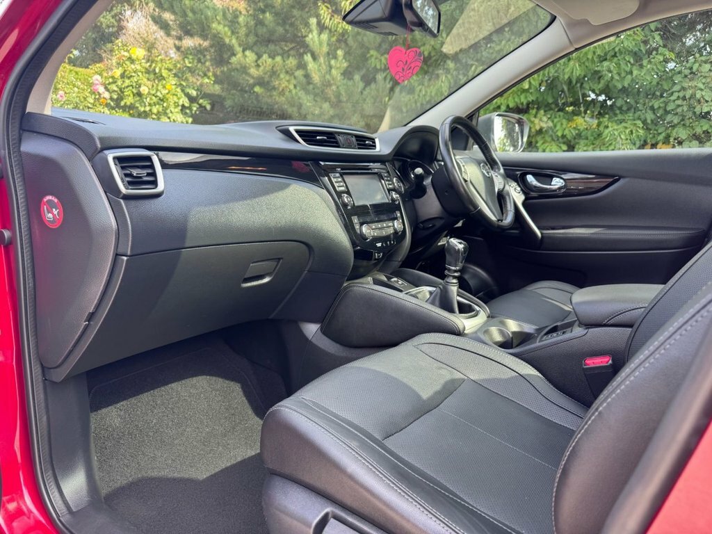 Nissan Qashqai 1.2 Dig-t N-connecta Grey #14