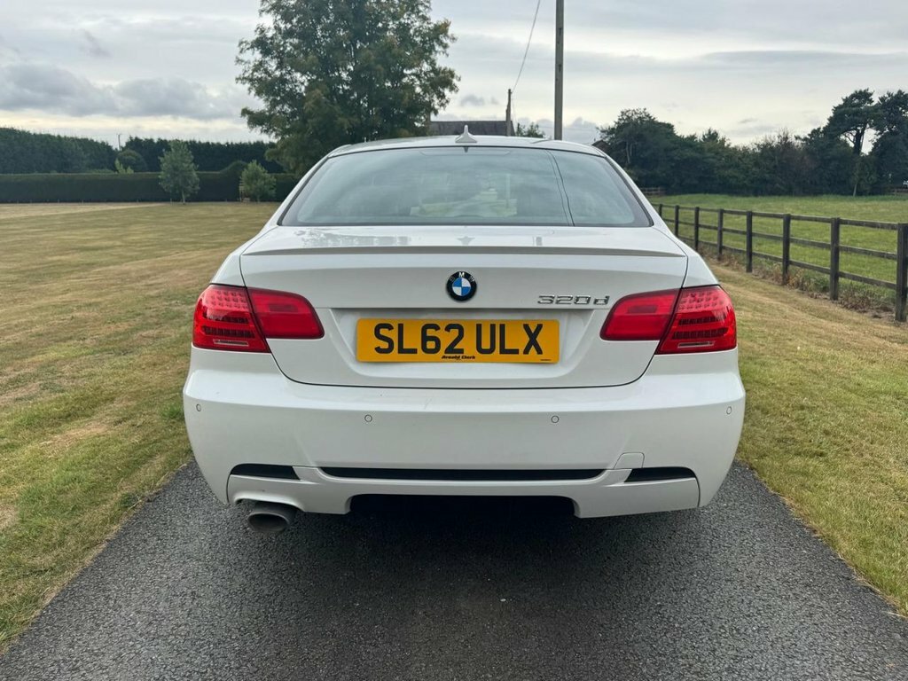 BMW 3 Series 2L Sport Plus Edition White #4
