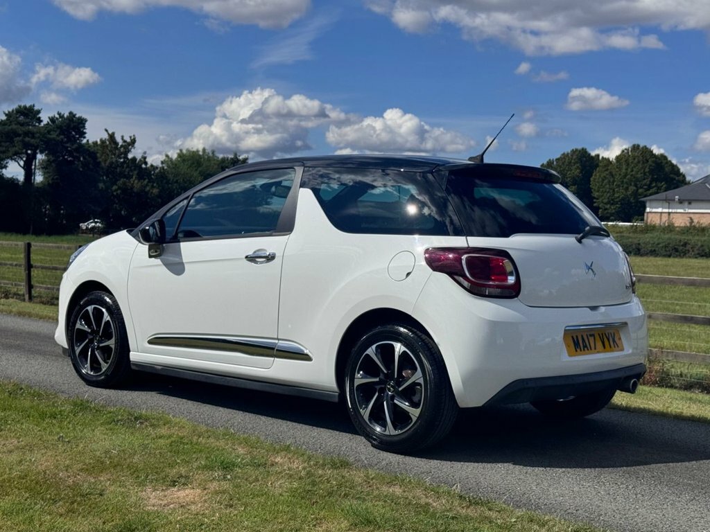 DS DS 3 1.2L Elegance White #6