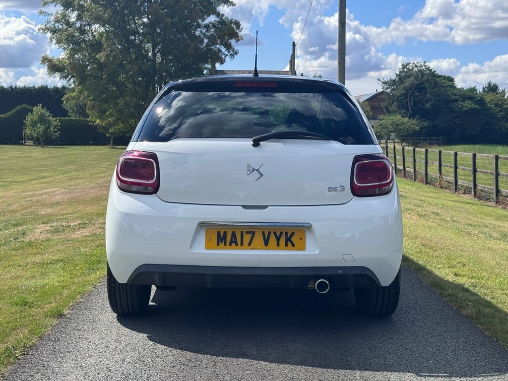 DS DS 3 1.2L Elegance White #5