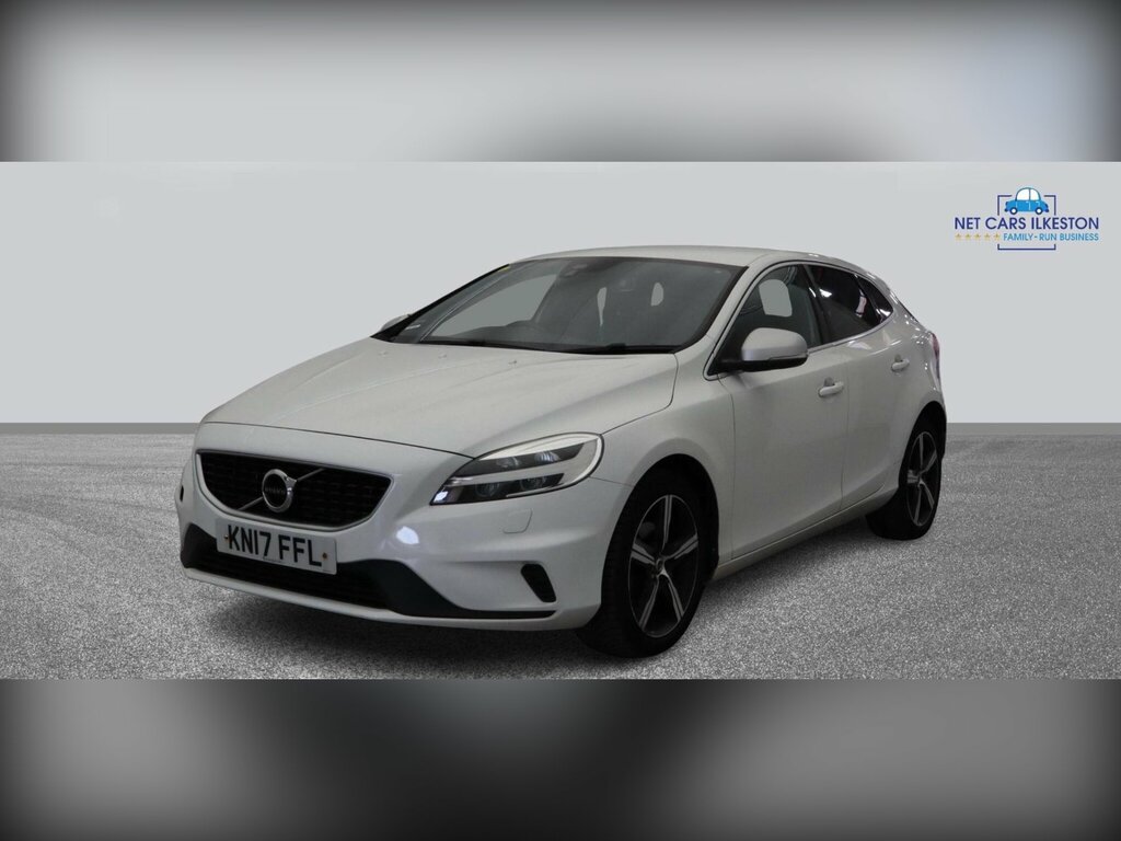 Volvo V40 2.0 D2 R-design Nav Plus Euro 6 Ss White #2