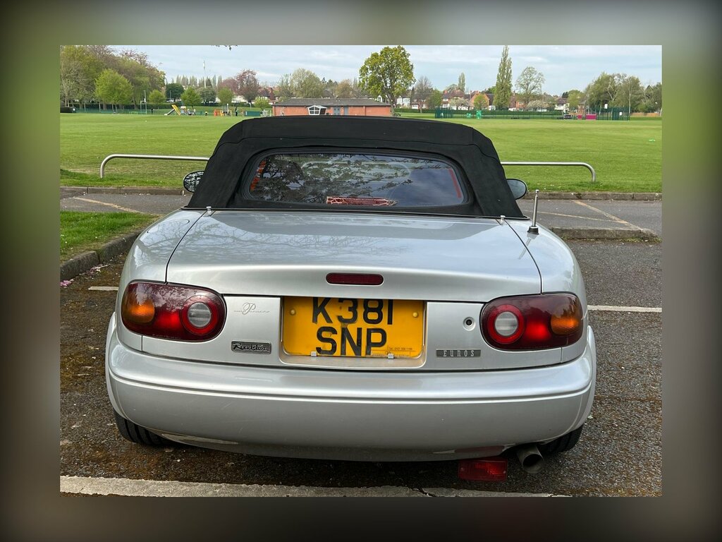 Mazda MX-5 1.6 Convertible 89 Bhp Silver #4