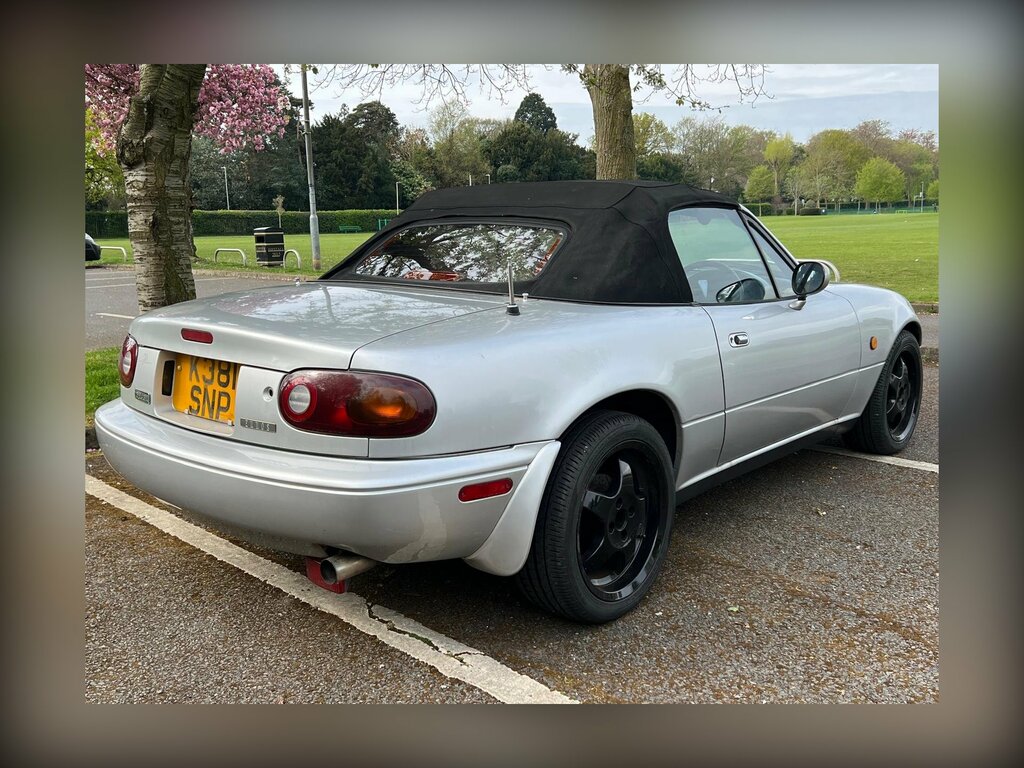 Mazda MX-5 1.6 Convertible 89 Bhp Silver #5