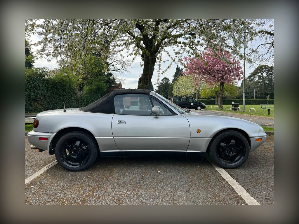 Mazda MX-5 1.6 Convertible 89 Bhp Silver #6