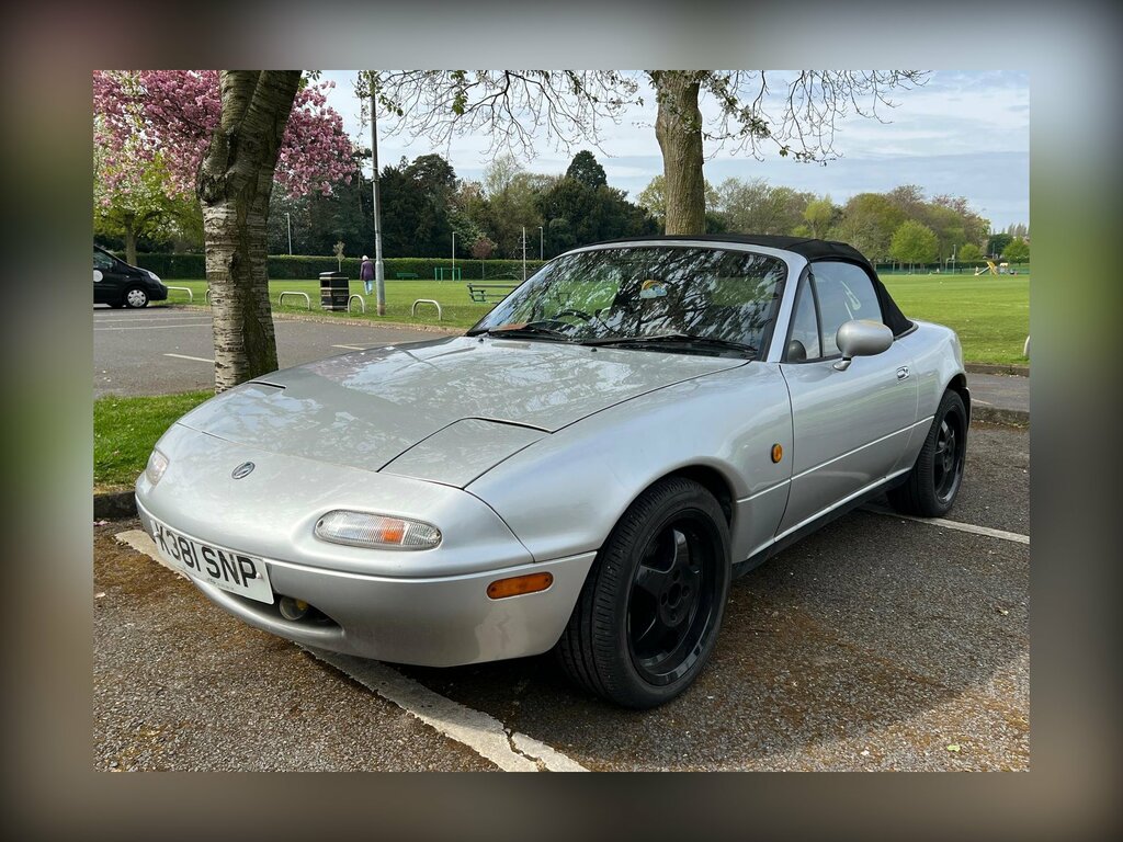 Mazda MX-5 1.6 Convertible 89 Bhp Silver