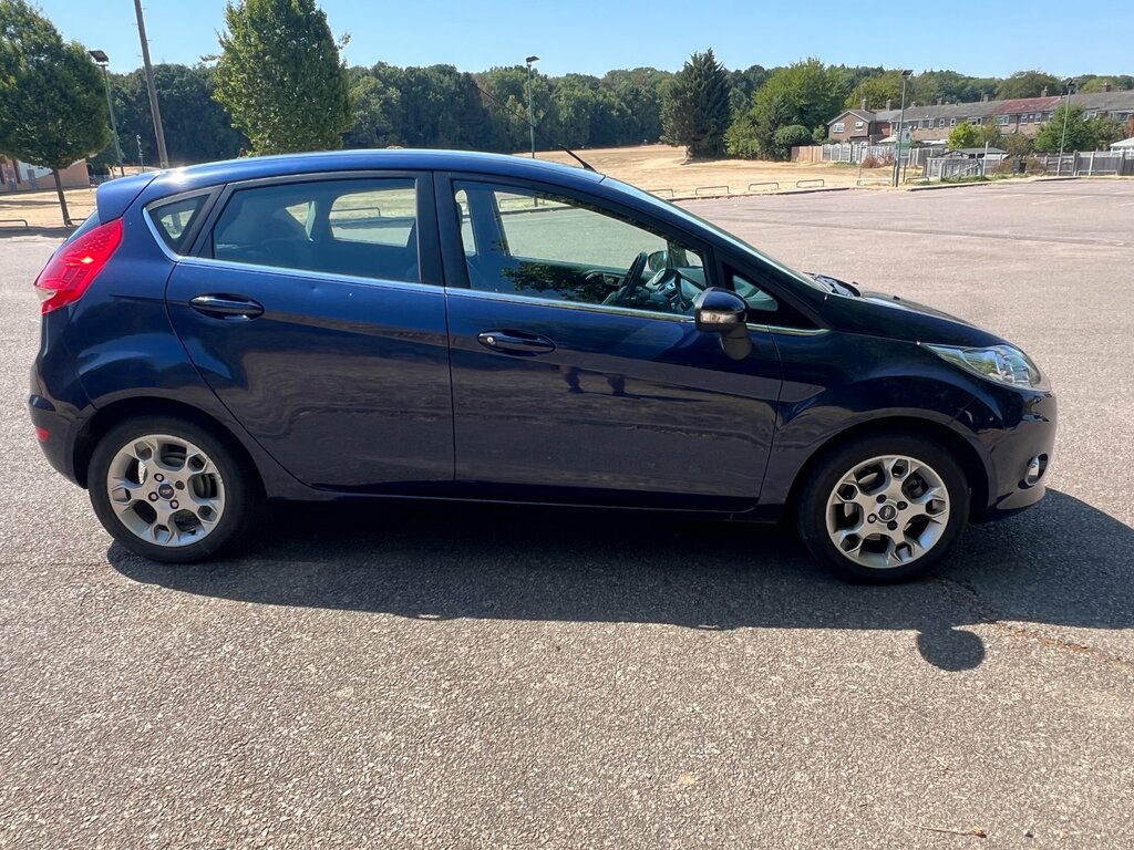Ford Fiesta 1.25 Zetec Hatchback 129 Gkm, Blue #6