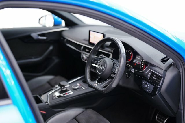 Audi A4 Avant 2.0 Tfsi 35 Black Edition S Tronic Euro 6 S S Blue #3
