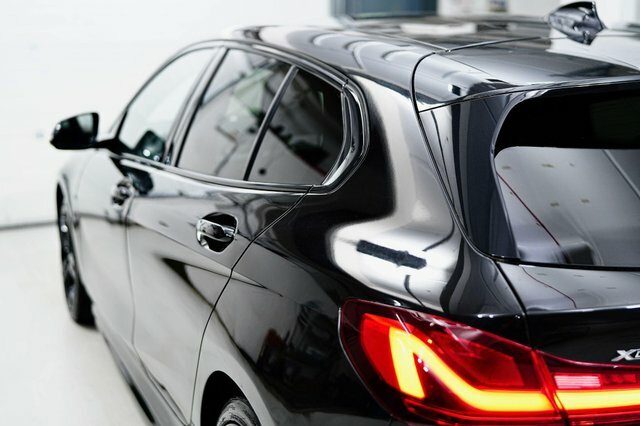 BMW 1 Series 1.5 118I Se Euro 6 Ss White #24