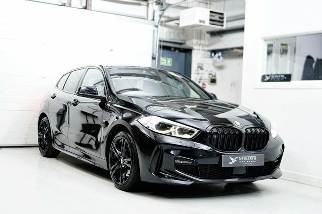 BMW 1 Series 1.5 118I Se Euro 6 Ss White #4
