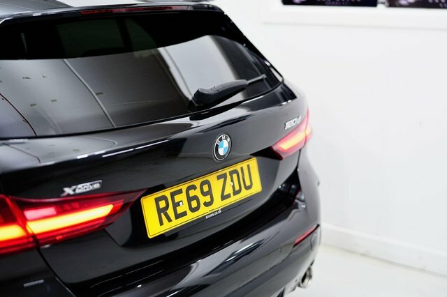 BMW 1 Series 1.5 118I Se Euro 6 Ss White #22