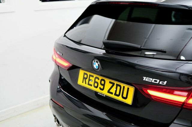 BMW 1 Series 1.5 118I Se Euro 6 Ss White #15