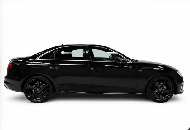 Audi A4 2.0 Tdi 35 S Line S Tronic Euro 6 S S Black #4