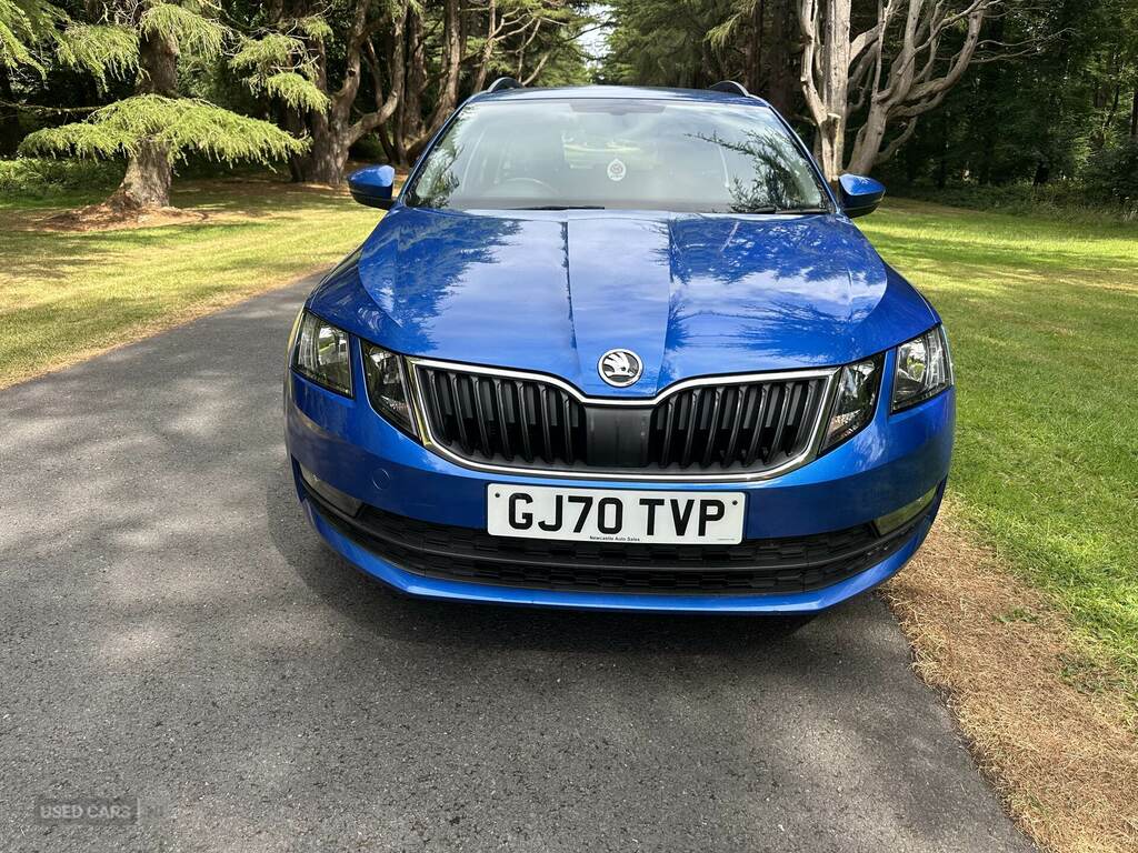 Skoda Octavia 1.6 Tdi Cr Se Drive Blue #3