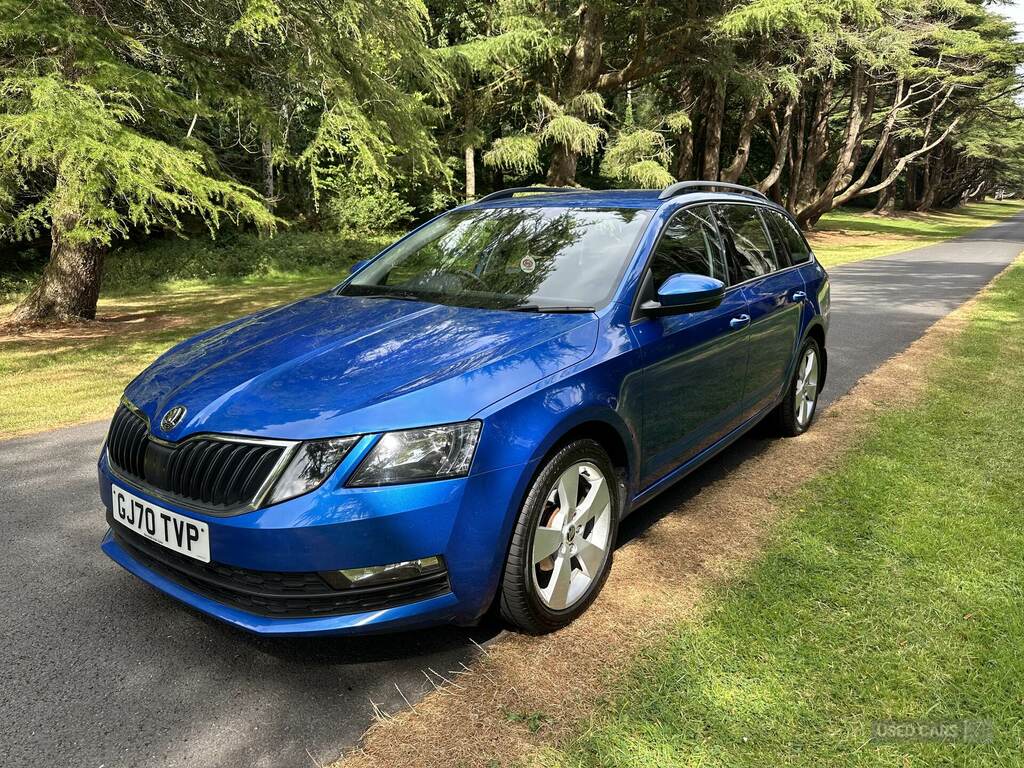 Skoda Octavia 1.6 Tdi Cr Se Drive Blue #5