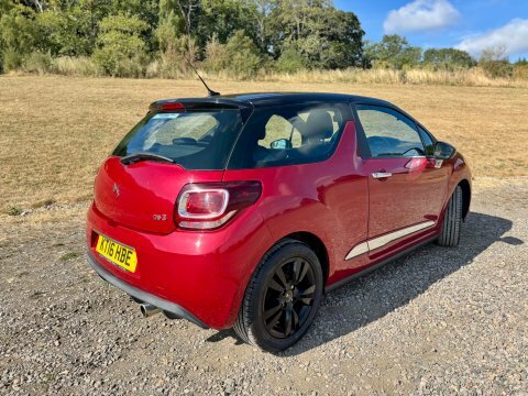 DS DS 3 Puretech Chic Red #3