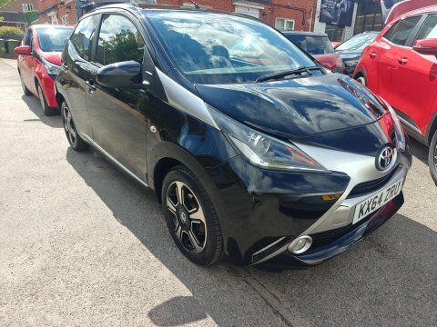 Toyota Aygo Vvt-i X-clusiv X-shift Black