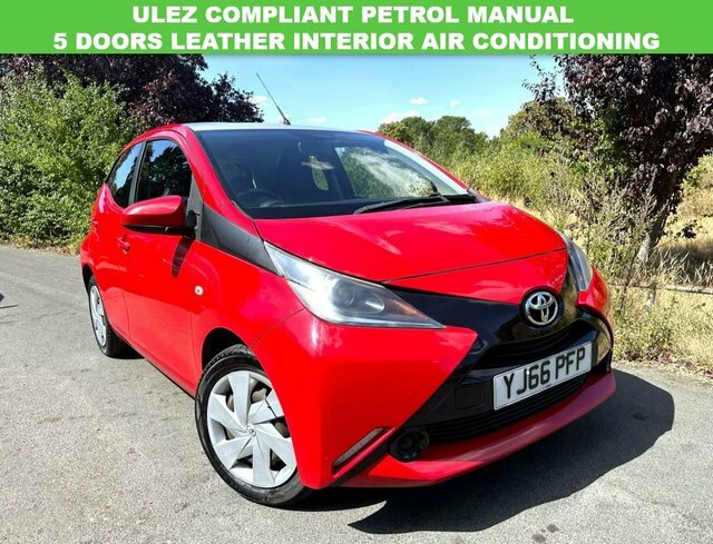 Toyota Aygo 1.0 Vvt-i X-play Hatchback Euro Red