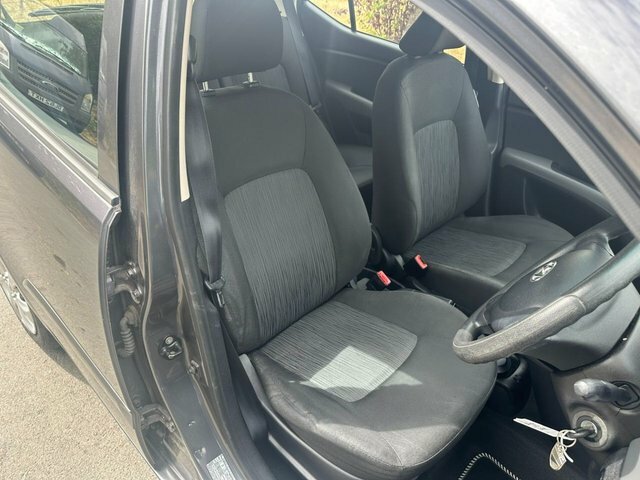 Hyundai I10 1.2 Classic Hatchback Euro 5 85 Grey #3
