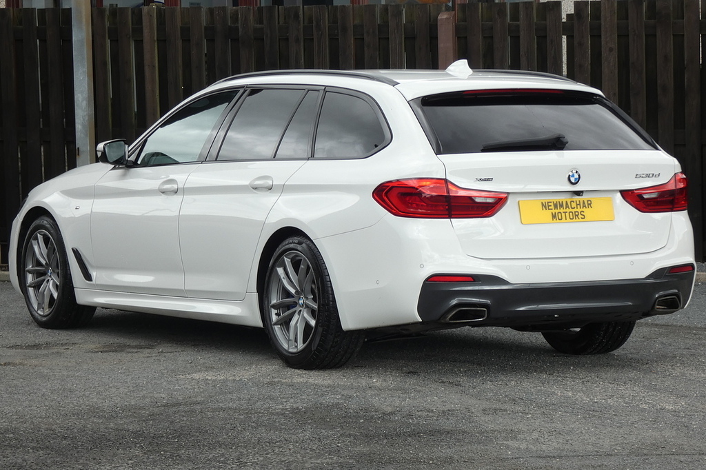 BMW 5 Series 3.0 530D M Sport Touring Xdrive Eu White #4