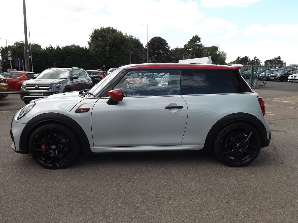Mini Hatch John Cooper Works White #6
