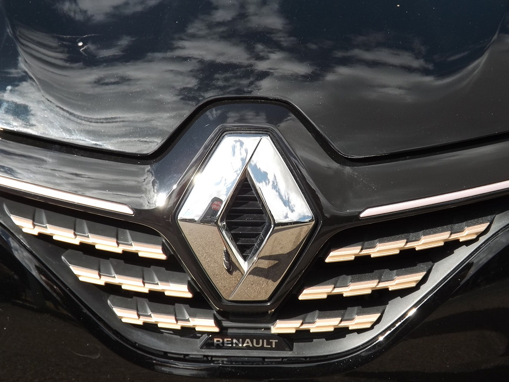 Renault Clio Tce Lutecia Black #6