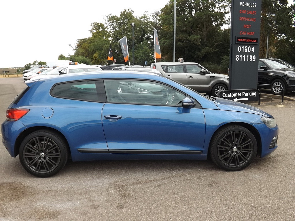 Volkswagen Scirocco Tdi Bluemotion Tech Gt Blue #4