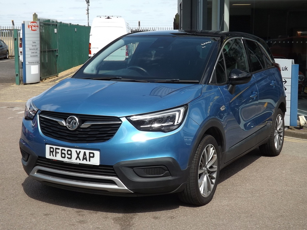 Vauxhall Crossland X Griffin Blue