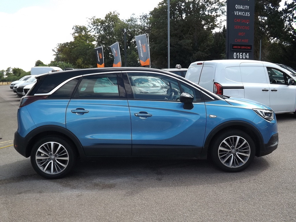 Vauxhall Crossland X Griffin Blue #4