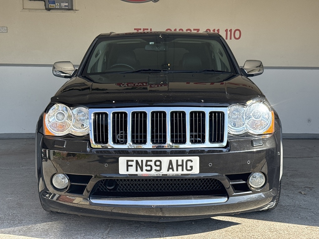 Jeep Grand Cherokee Srt8 Black #2