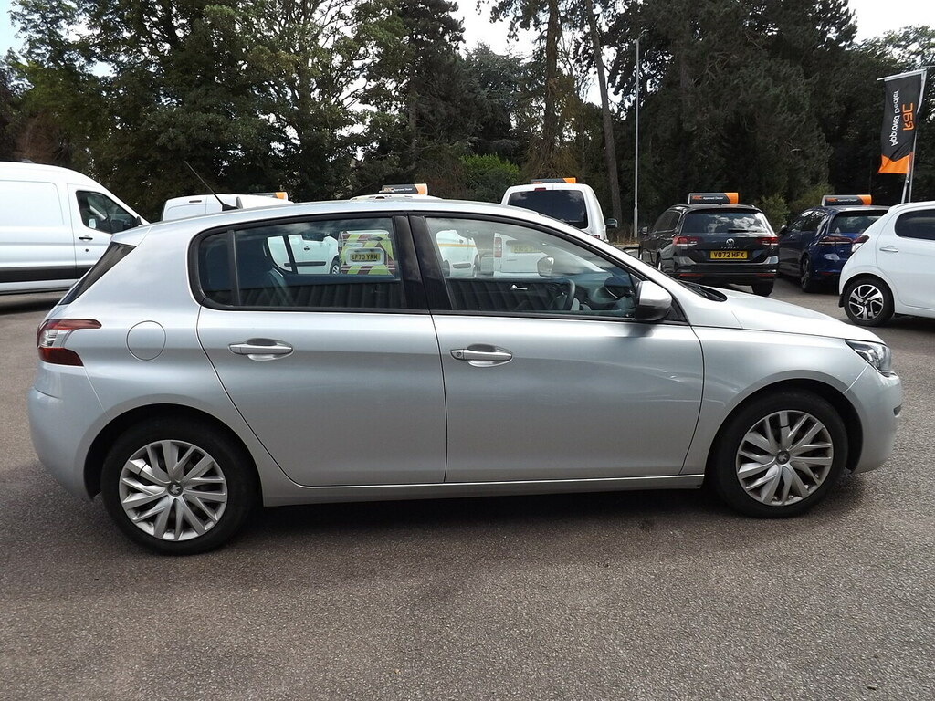 Peugeot 308 Bluehdi Access Silver #4