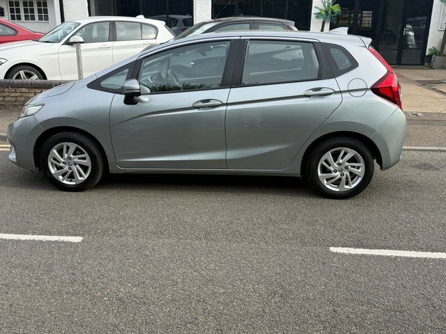 Honda Jazz 1.3 I-vtec S Hatchback Cvt Euro 6 Ss Silver #11