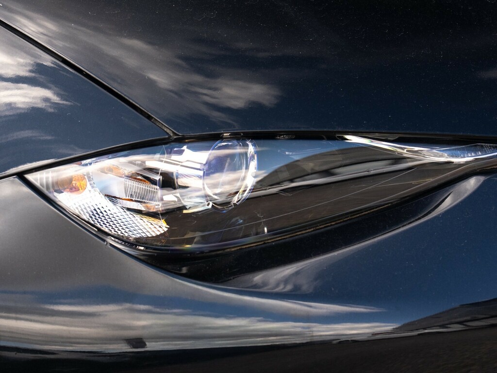 Mazda MX-5 2.0 Skyactiv G Homura Convertible Manua Blue #49