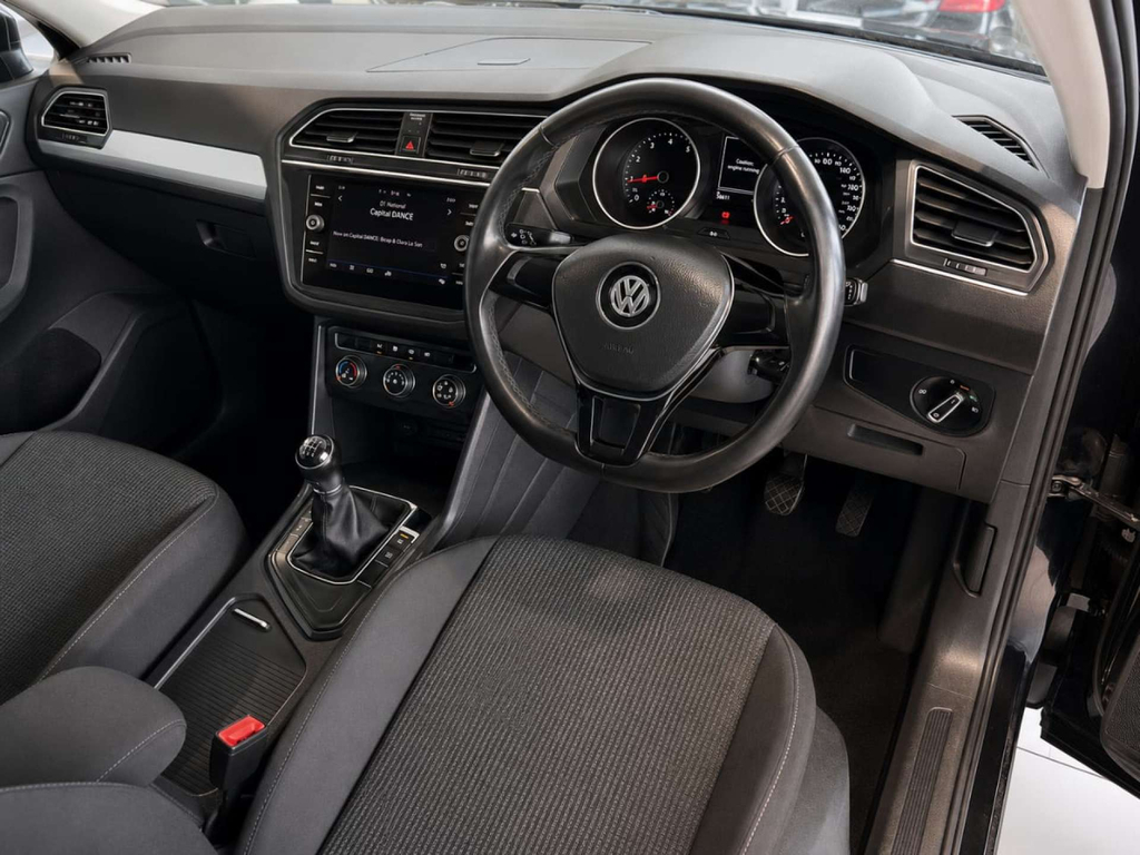 Volkswagen Tiguan Evo S Euro 6 Ss VK69ORW Black #3
