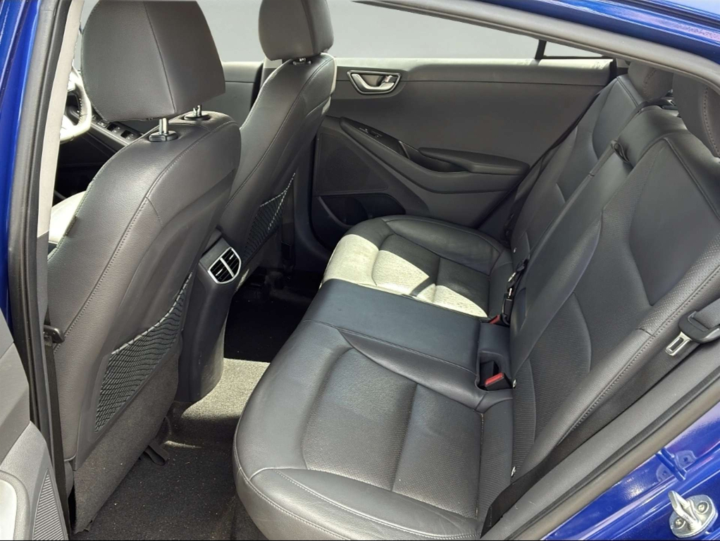 Hyundai Ioniq Premium Se 140 White #7