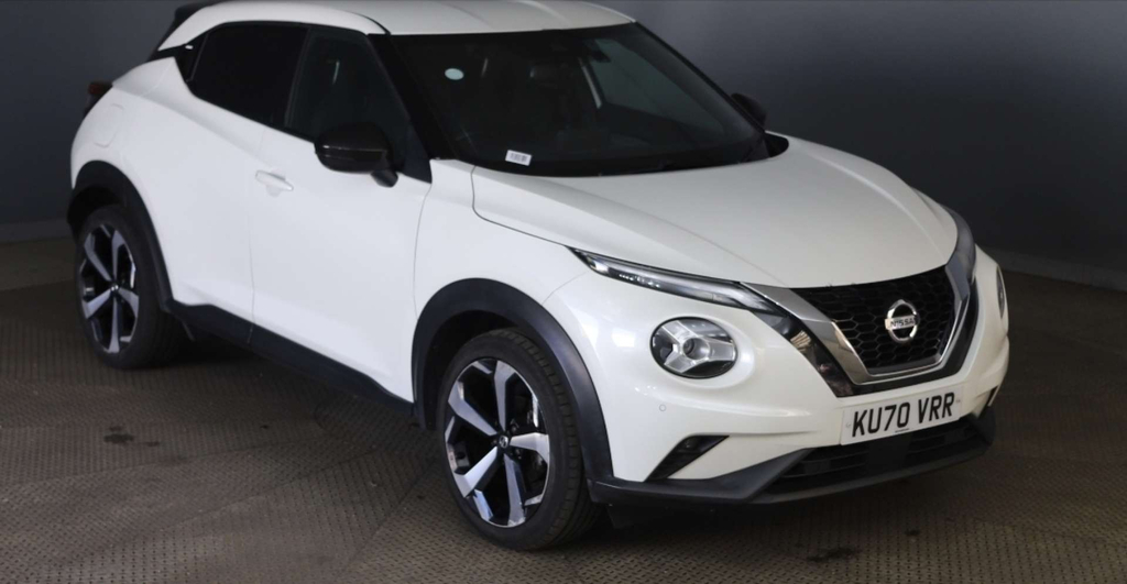 Nissan Juke Tekna Suv Dct Euro 6 Ss White #5