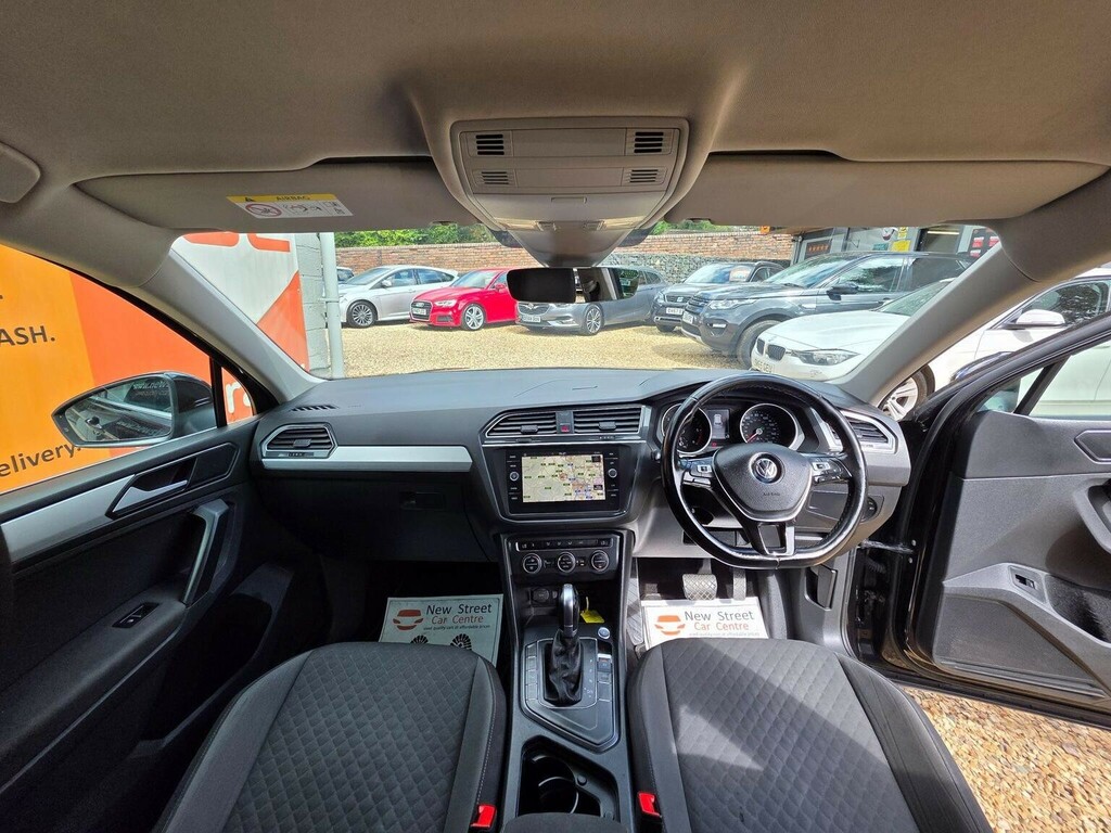 Volkswagen Tiguan Suv 2.0 Tdi Se Navigation Dsg Euro 6 Ss 20 KY18FLF Black #2