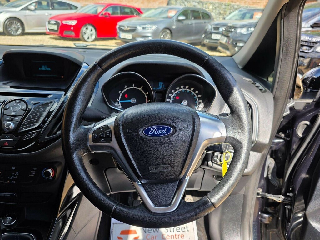 Ford B-Max 1.4 Zetec Euro 5 Black #4