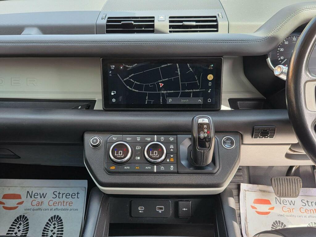 Land Rover Defender 110 2.0 Sd4 Hse 4Wd Euro 6 Ss Grey #4