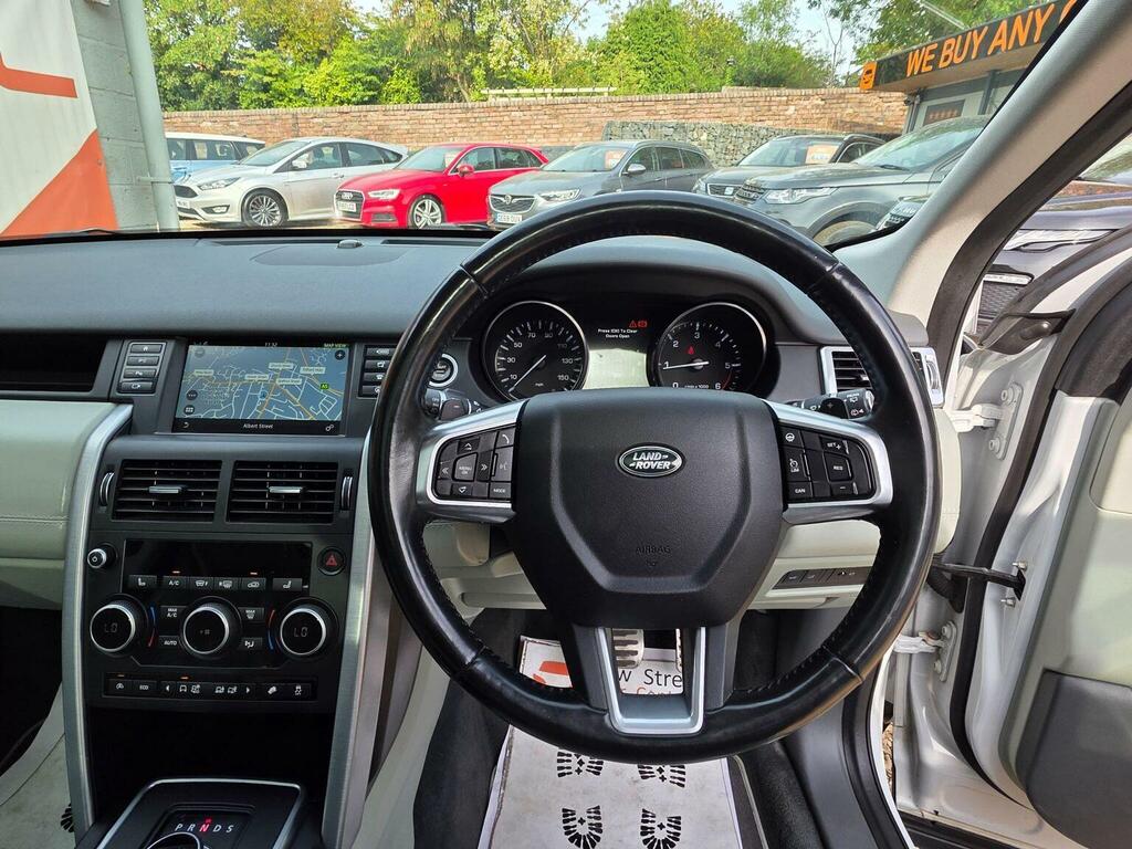 Land Rover Discovery Sport 2.0 Td4 Hse Luxury 4Wd Euro 6 Ss White #4