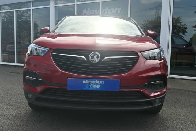 Vauxhall Grandland X 1.2 Turbo Gpf Se Suv Euro 6 S S NG19OTK Red #2