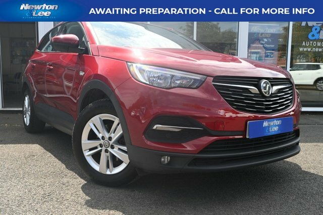 Vauxhall Grandland X 1.2 Turbo Gpf Se Suv Euro 6 S S NG19OTK Red