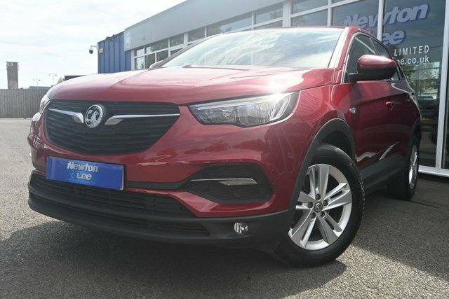 Vauxhall Grandland X 1.2 Turbo Gpf Se Suv Euro 6 S S NG19OTK Red #3