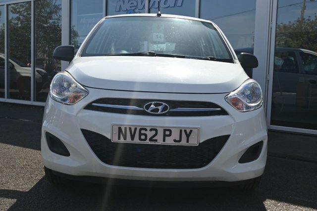 Hyundai I10 1.2 Classic Hatchback Euro 5 85 White #2