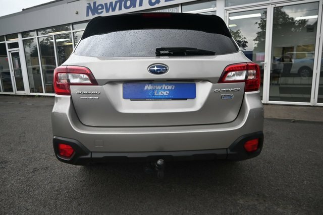 Subaru Outback 2.0D Se Premium Estate Lineartronic 4Wd Gold #6
