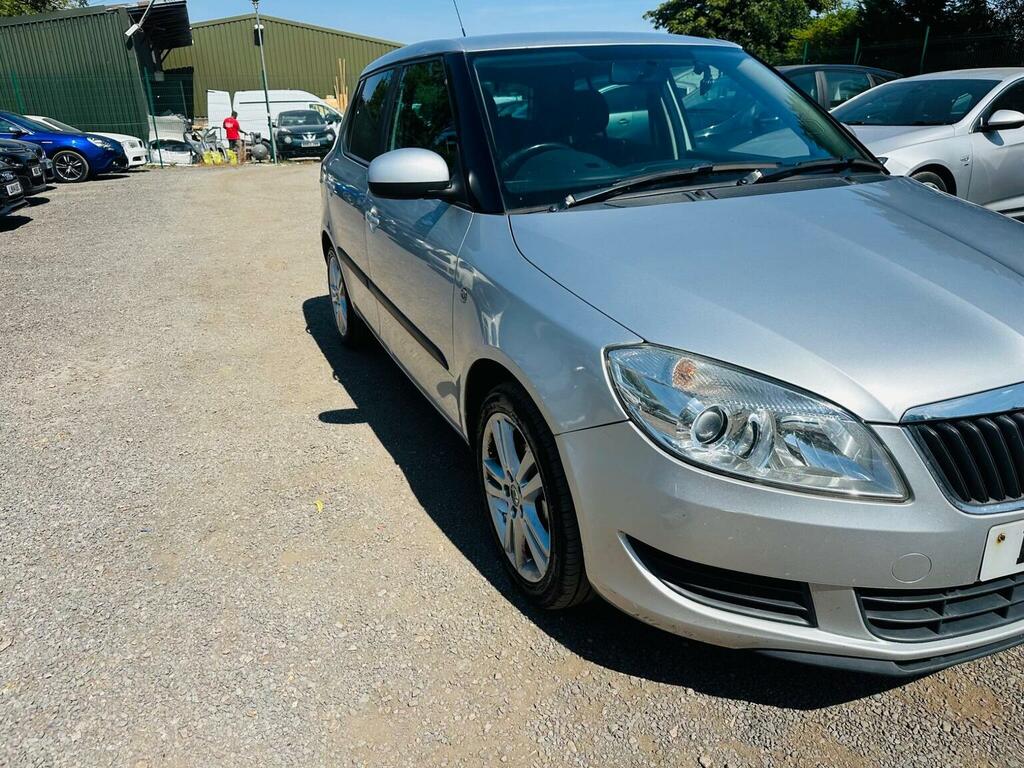 Skoda Fabia 1.2 Tsi Se Plus Euro 5 Silver #6